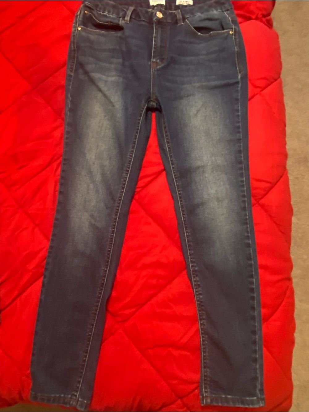 Kensie Skinny Jeans in Dark Blue Wash size 8 stretch denim ankle length